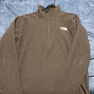 Mens North Face quarter zip